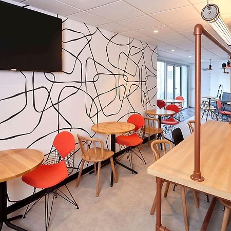 ホテル Ibis Auxerre Centre エクステリア 写真