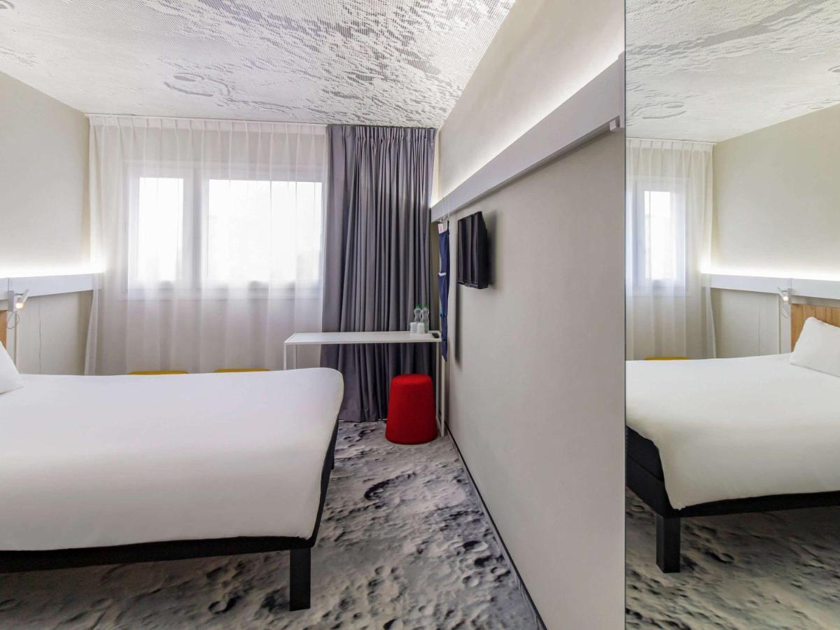 ホテル Ibis Auxerre Centre エクステリア 写真