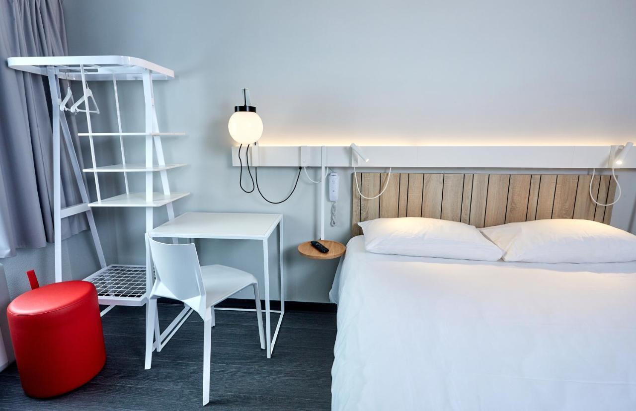 ホテル Ibis Auxerre Centre エクステリア 写真