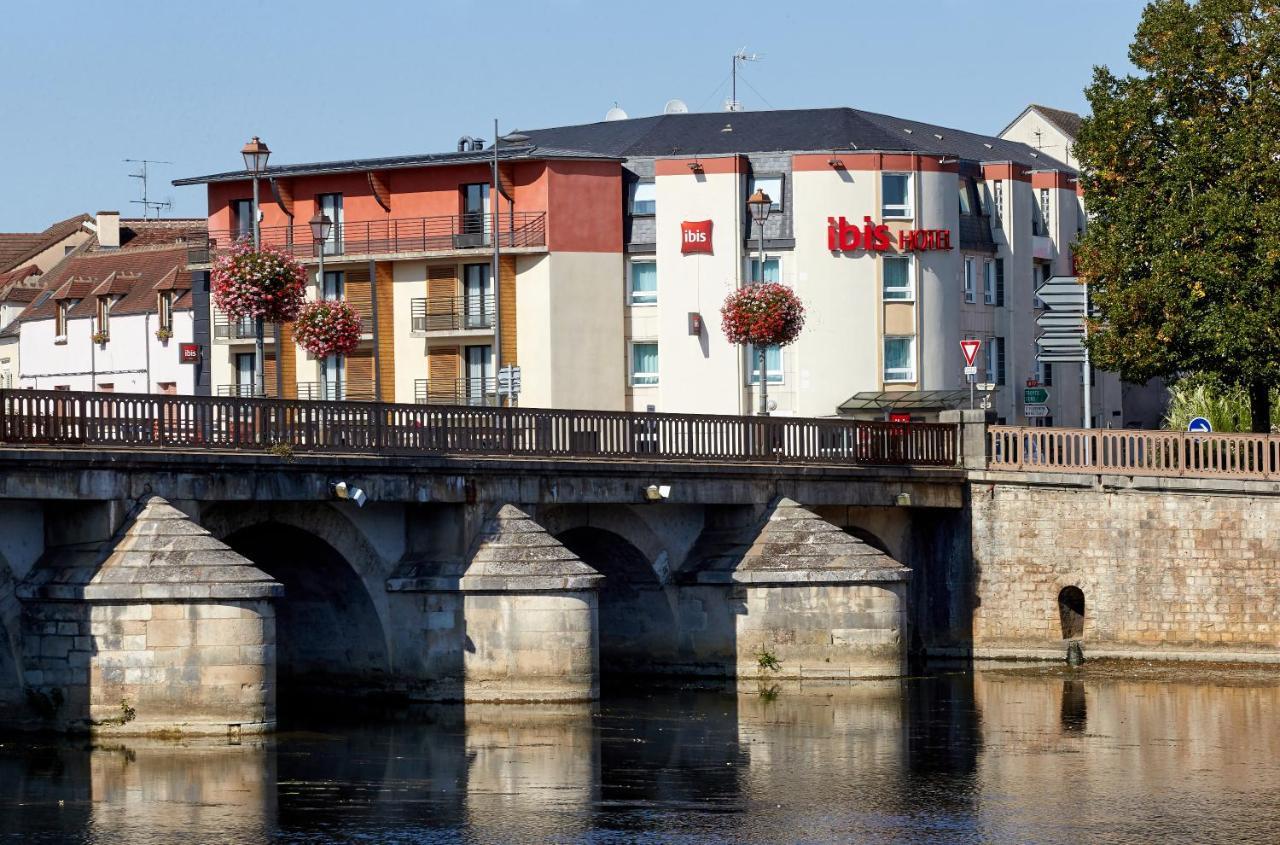 ホテル Ibis Auxerre Centre エクステリア 写真