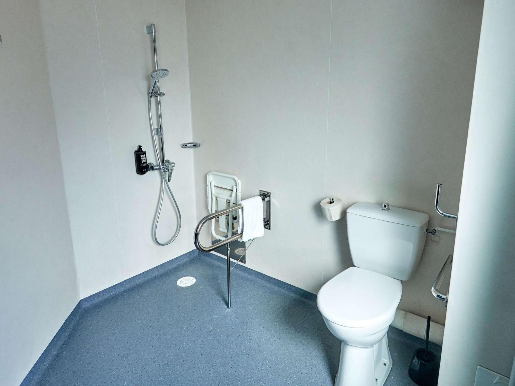ホテル Ibis Auxerre Centre エクステリア 写真